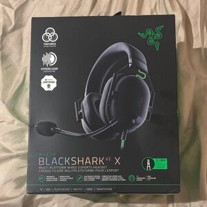 Razer BlackShark V2 X Wired Headset with Green Highlights